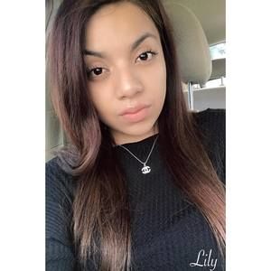 Meet your Posher, Lilly